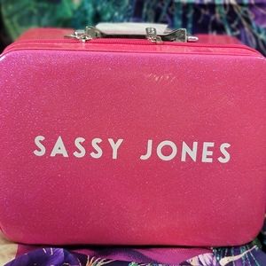 Sassy Jones Makeup Traincase!